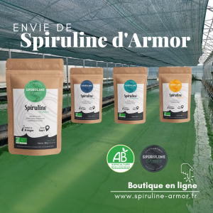Sachets de spiruline bio française et bassin de production